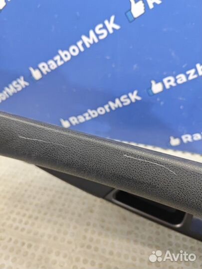 Обшивка двери передняя левая Renault Kaptur