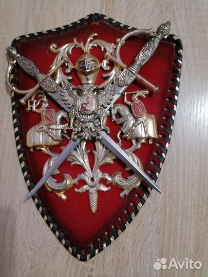 Предметы интерьера Герб рыцарский винтажный