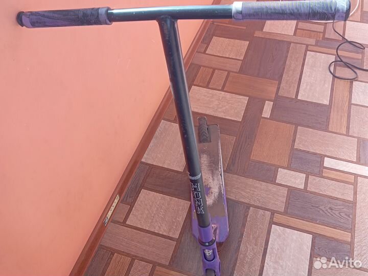 Трюковой самокат