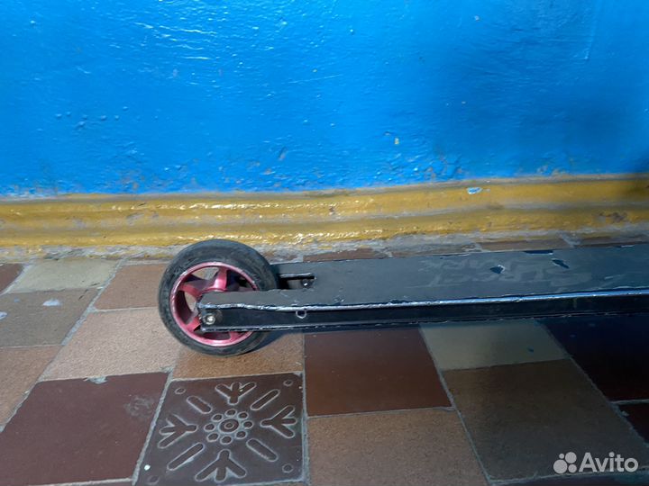 Трюковой самокат