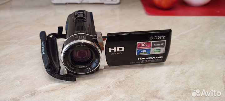Видеокамера sony HDR-CX200E Full HD
