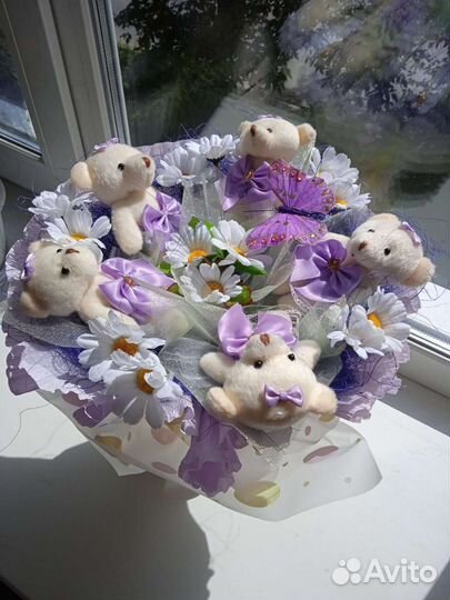 Букет из игрушек