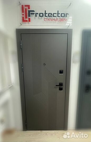 Дверь входная металлическая