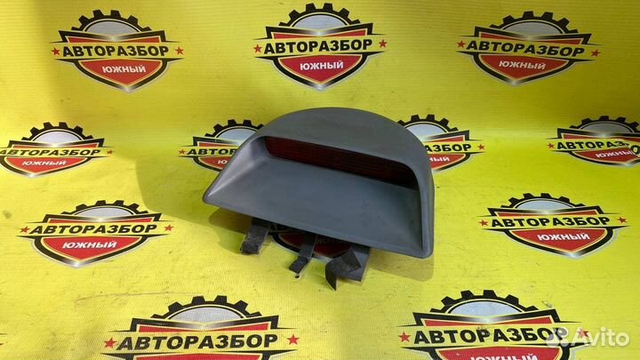 Стоп сигнал дополнительный Hyundai Accent