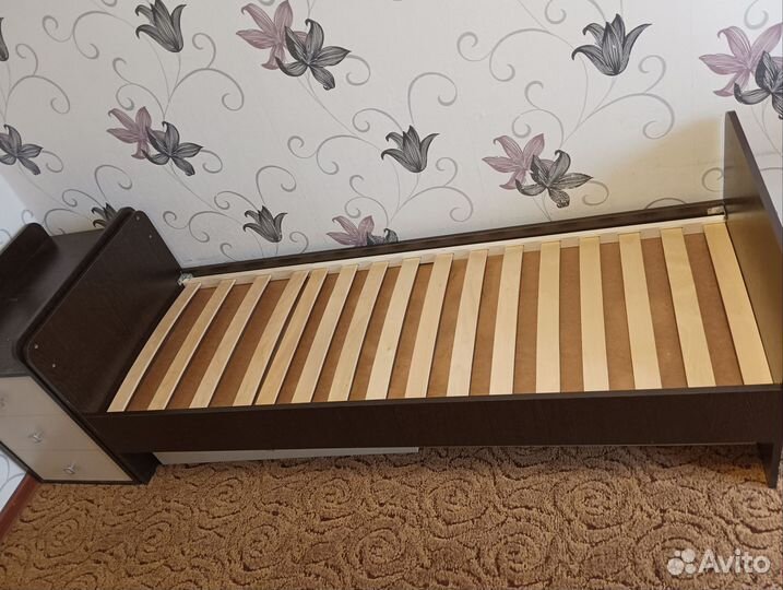 Продам детскую кровать