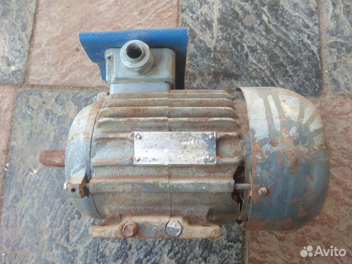 Электродвигатель 220/380В 900-1200 об/мин