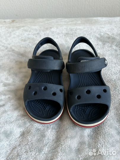 Сандалии Crocs C8