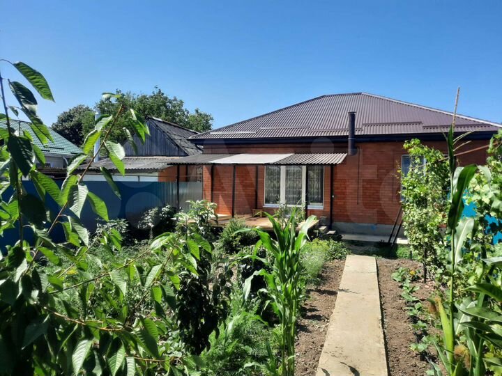 Дом 95 м² на участке 4 сот.