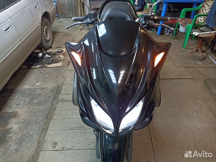 Макси Скутер