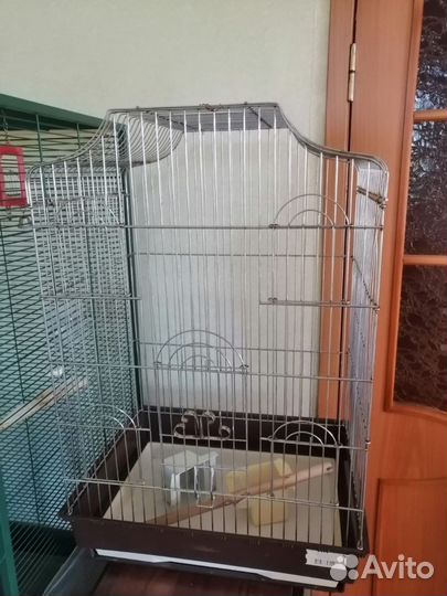 Большая клетка для птиц