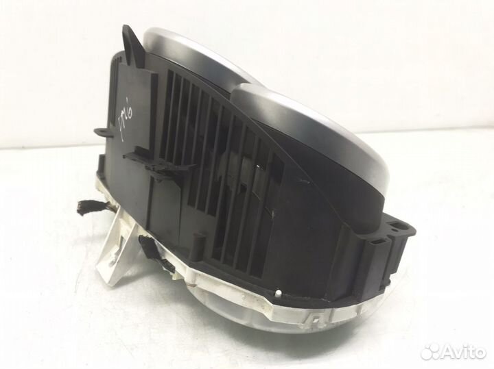 Щиток приборов (приборная панель) Mazda 3 BK 1.6