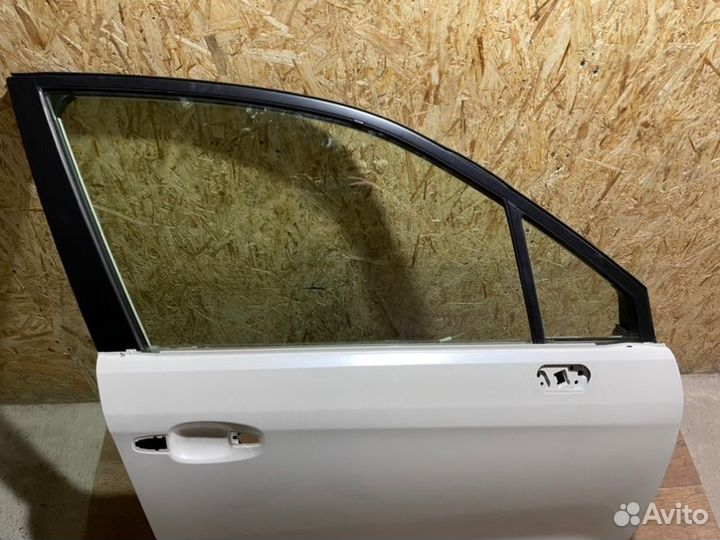 Дверь передняя правая Subaru Forester 4 SJ5 FB20