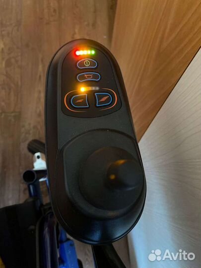 Кресло-коляска с электроприводом Ortonica Pulse