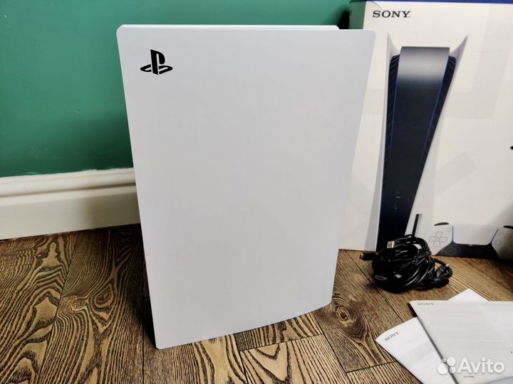 Новая Sony Playstation 5 с дисководом