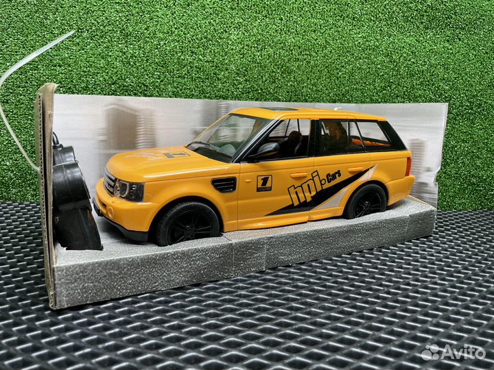 Машина на пульте управления Rang Rover