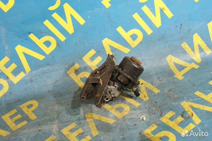 Насос гидроусилителя руля Subaru Legacy B11