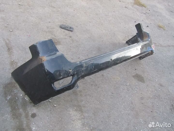 Бампер задний jeep grand cherokee (WK2)