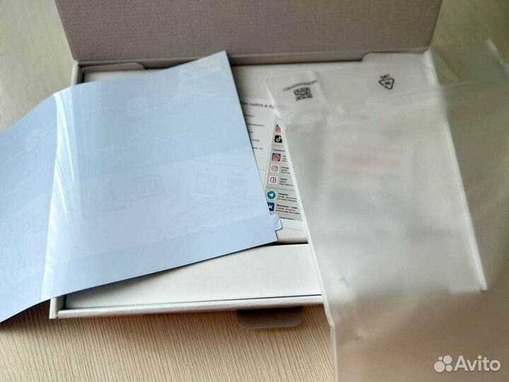 Коробка от планшета Huawei MatePad T