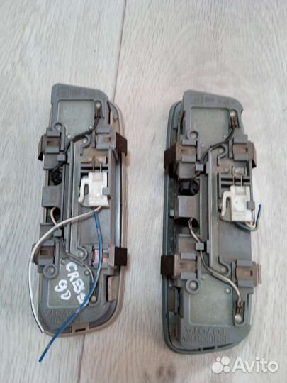 Светильник салона передний Toyota Cresta GX90