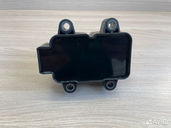 Катушка зажигания Renault Logan