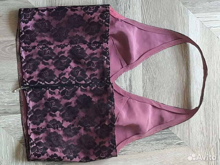 Женские вещи