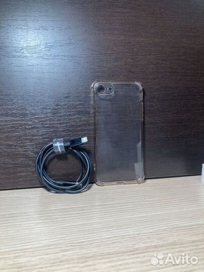 iPhone SE (2020), 64 ГБ