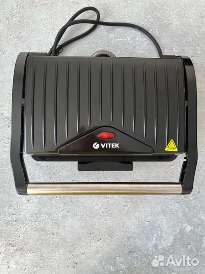 Гриль vitek новый