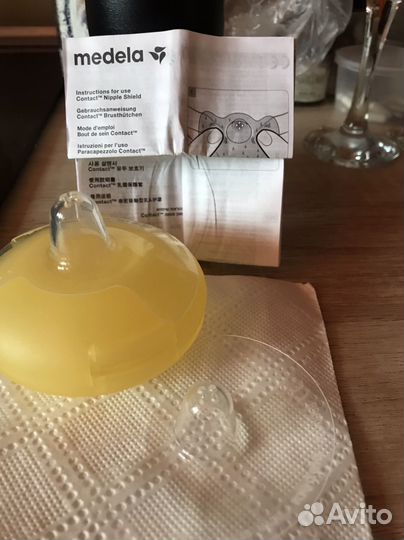 Накладки на грудь Midela M размер