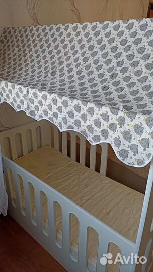 Детская кровать домик с матрасом