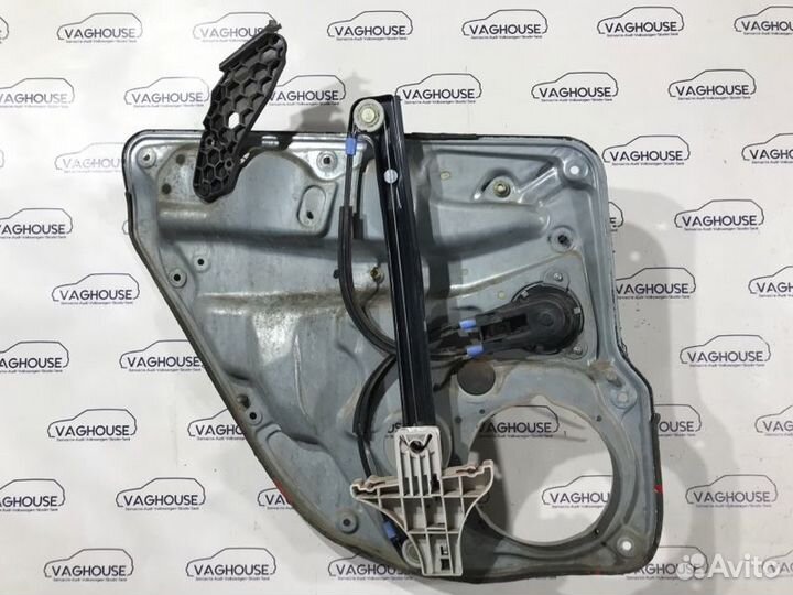 Стеклоподъемник задний правый Volkswagen Golf MK4