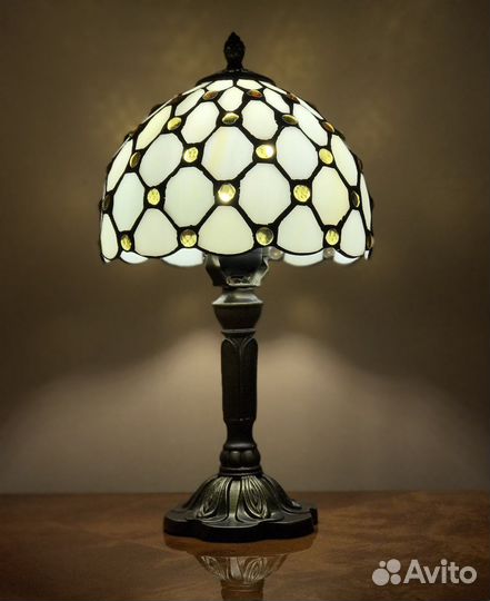 Лампа настольная в стиле Тиффани новая