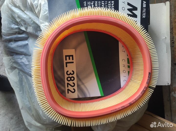 Фильтр воздушный, колодки торм. задние на Ларгус