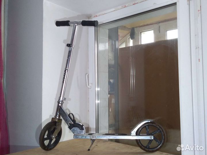 Самокат Scooter