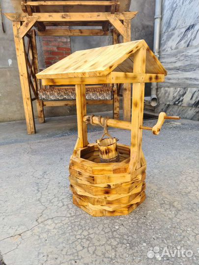 Колодец декоративный