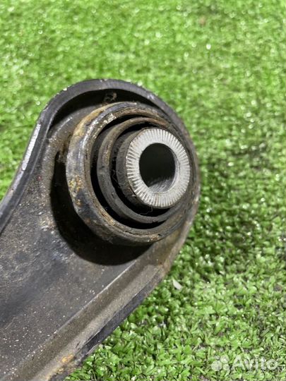 Рычаг задний правый Volkswagen Passat B6 CDA 2010