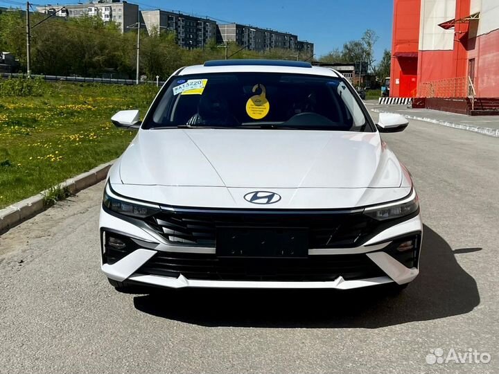 Hyundai Elantra 1.5 CVT, 2024, 56 км