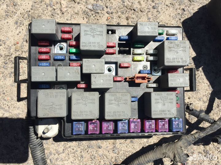 Блок предохранителей Кия Спектра 2008