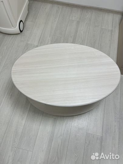 Журнальный столик