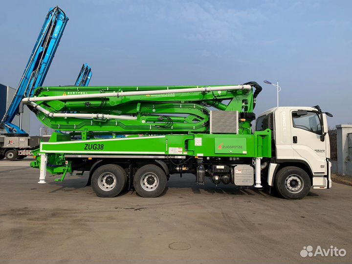 Автобетононасос Zugspitze S38, 2024