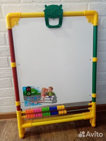 Детский мольберт двусторонний