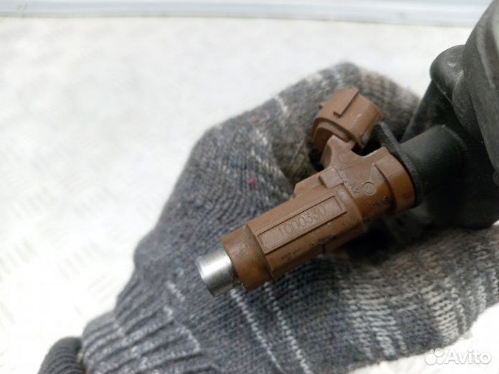 Рейка топливная (рампа) Mitsubishi Colt 6 Z25A 1.3