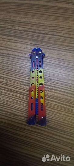 Нож бабочка расческа