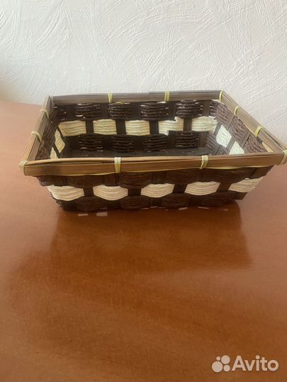 Корзина плетеная