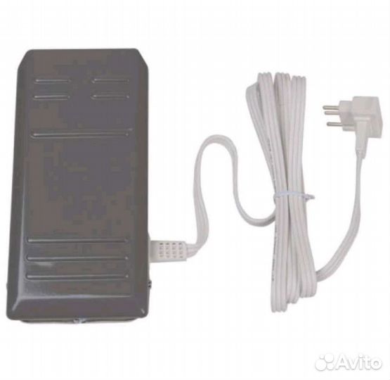 Швейная машина Janome 7524E