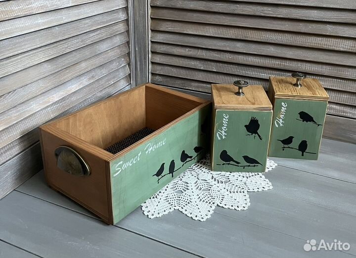 Деревянный декоративный ящик
