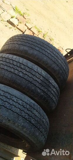 Bridgestone Dueler H/T 245/70 R16