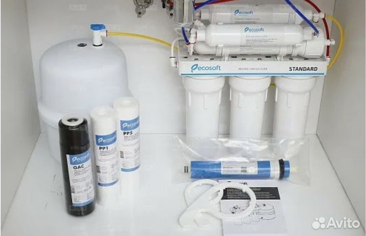 Замена картриджей в фильтрах для воды