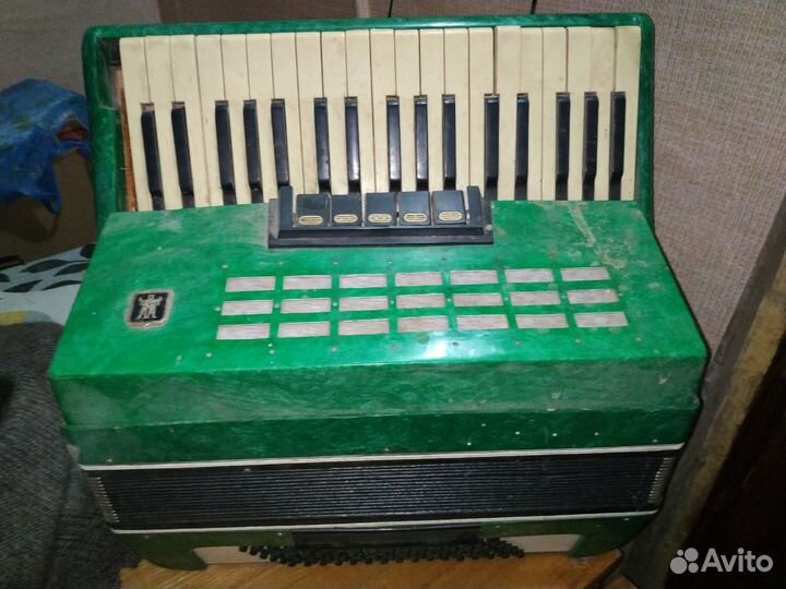Аккордеон,баян