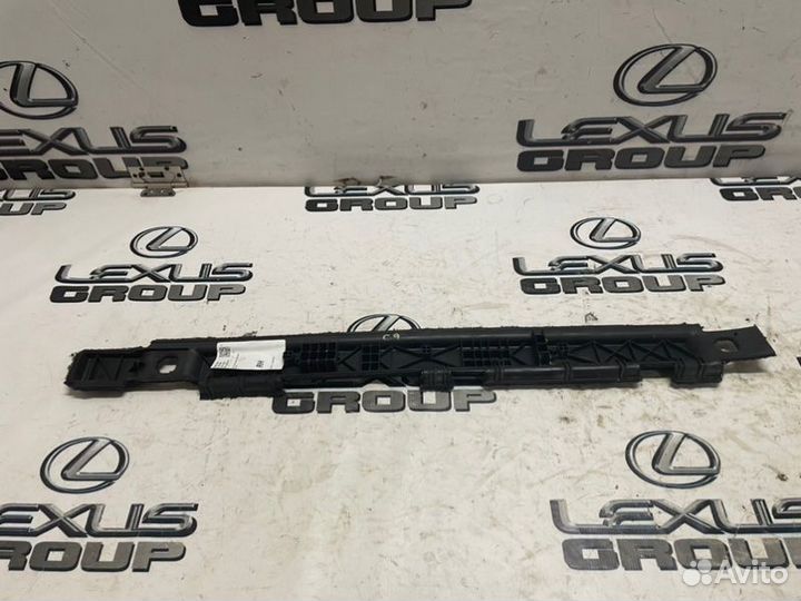 Обшивка багажника прав. зад. Land Rover Range Rove