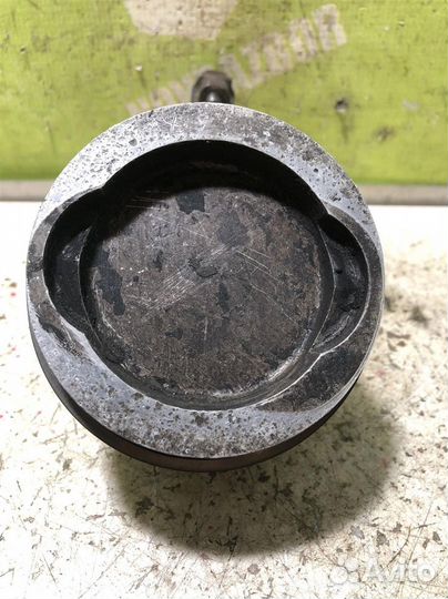 Поршень с шатуном Фольксваген Транспортер Т2 Т3